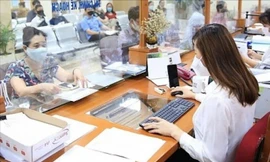 Bộ Nội vụ đề xuất quy định mới về tiền lương, tuyển dụng viên chức