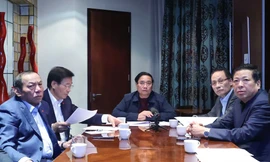 Từ Nam Phi, Thủ tướng chủ trì cuộc họp trực tuyến khắc phục hậu quả mưa lũ