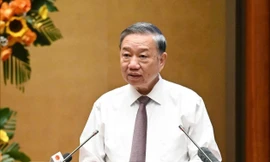 Bình dân học vụ số phải thành phong trào cách mạng toàn dân, toàn diện