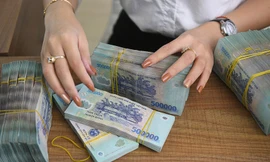 Bộ Nội vụ nêu lộ trình trả lương cán bộ, công chức theo vị trí việc làm 