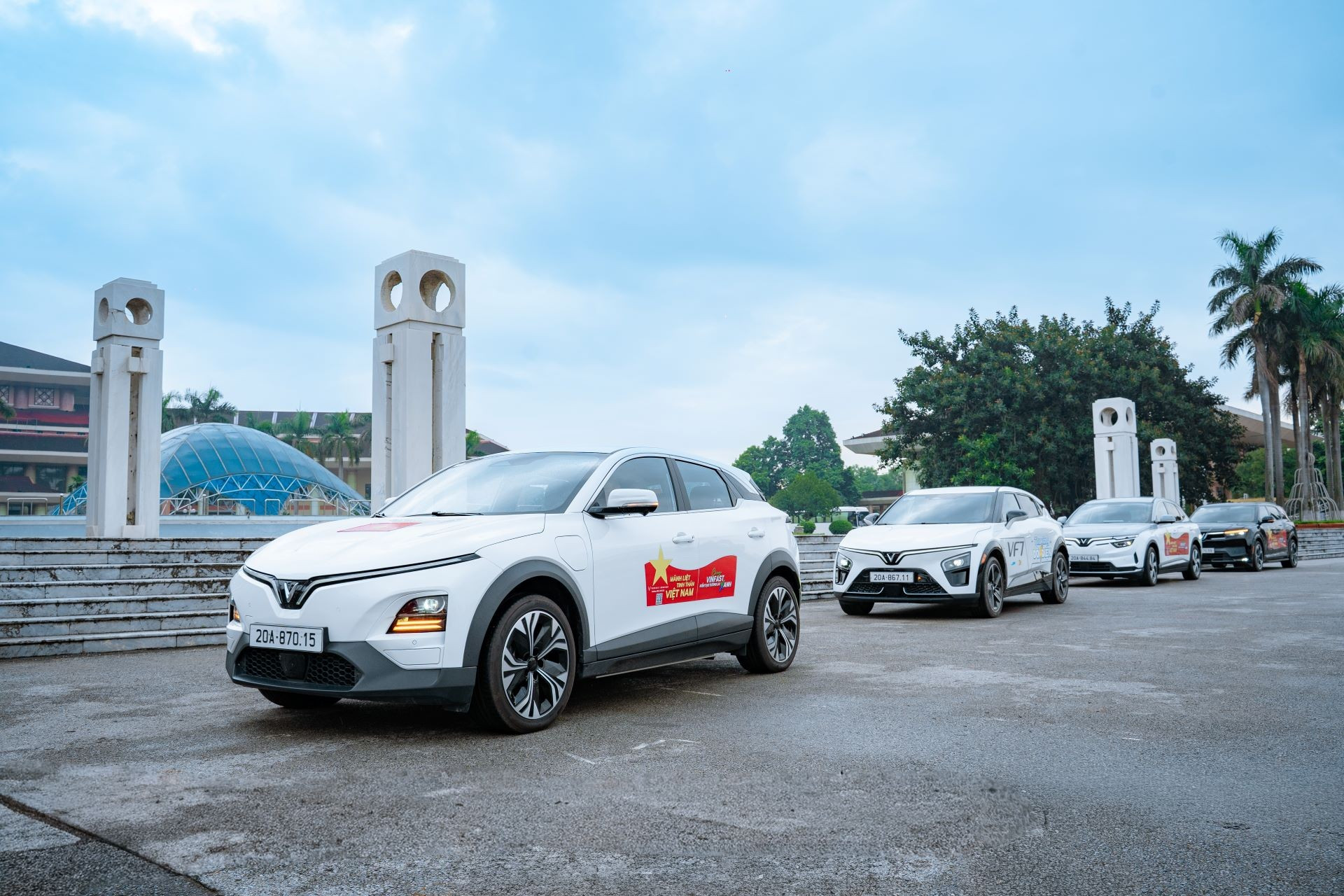 VF6 mấy chỗ và ảnh hưởng đến trải nghiệm lái xe, vận hành, và chi phí