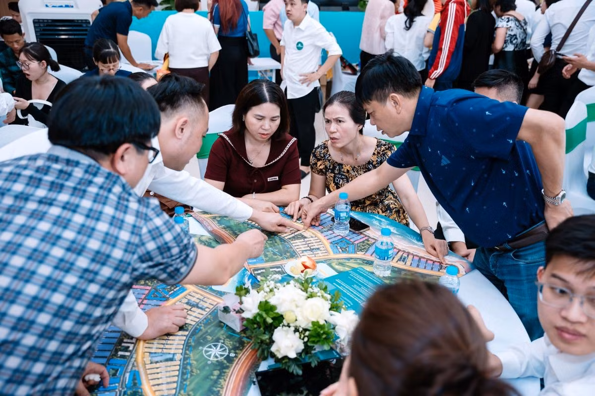Cư dân tiên phong của Vinhomes Global Gate Hạ Long hưởng đặc quyền vé tàu 5 triệu/tháng