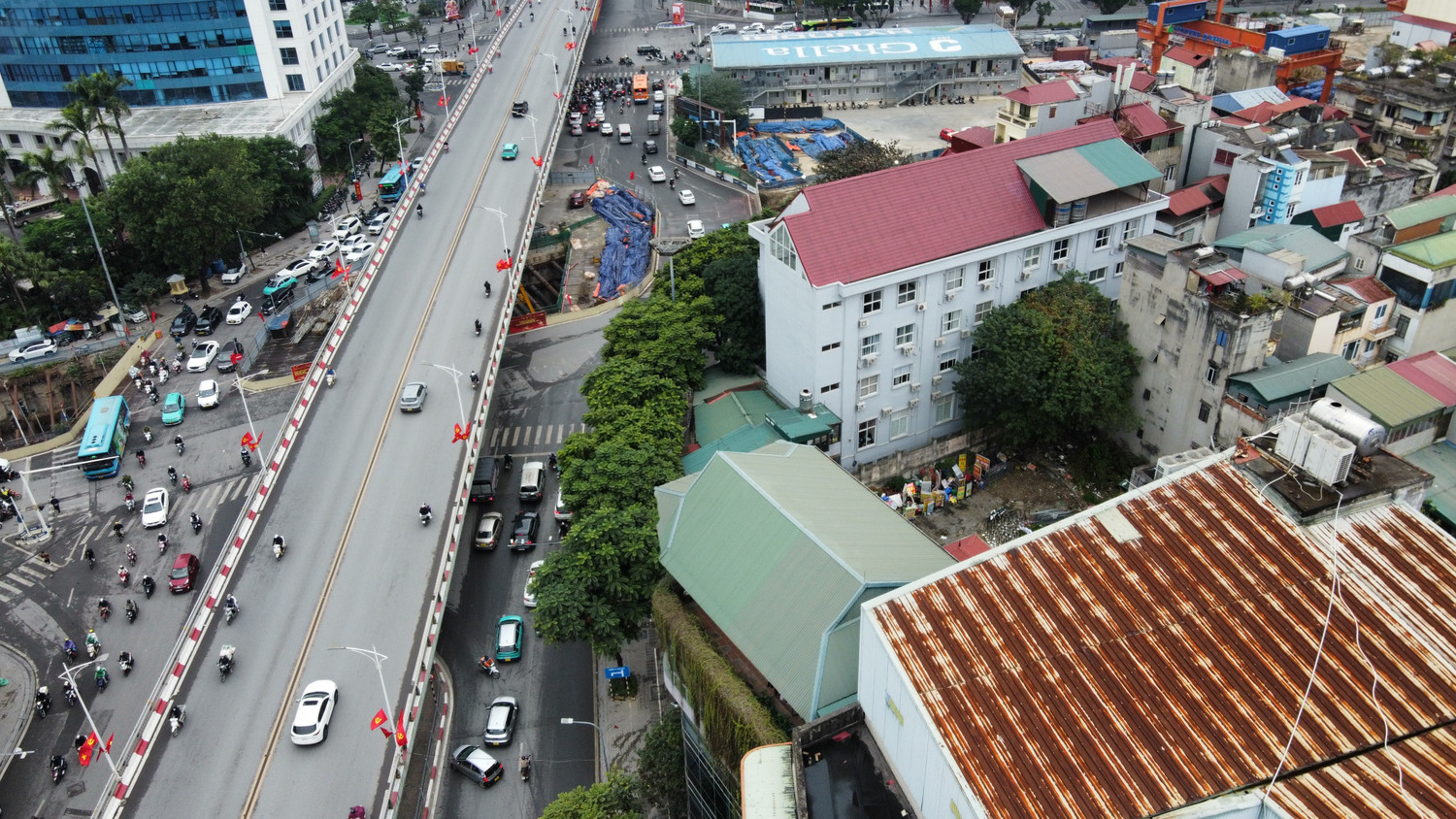 Cận cảnh dự án tổ hợp nhà cao tầng trên 'đất vàng' treo hơn thập kỷ vừa bị Hà Nội thu hồi