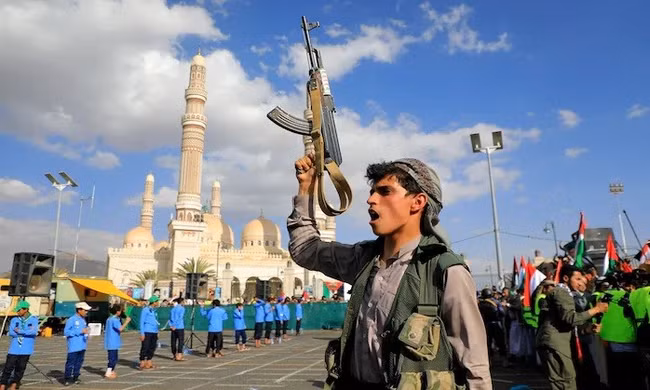 Một tay súng Houthi. Ảnh: Getty Images.
