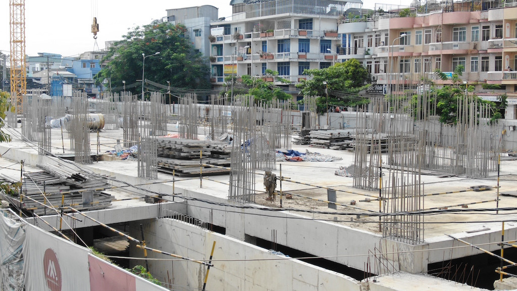 Kiến nghị cho doanh nghiệp bất động sản tự khai, tự nộp tiền sử dụng đất