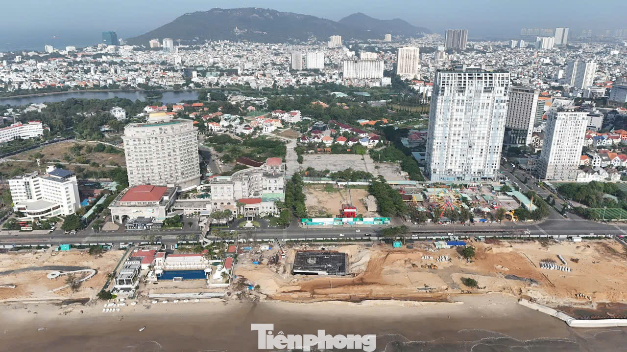 Tỉnh Bà Rịa - Vũng Tàu xác định, việc đầu tư xây dựng chỉnh trang đường Thùy Vân là nhiệm vụ cần thiết, cấp bách, không chỉ nhằm thúc đẩy phát triển du lịch mà còn mang lại diện mạo mới cho TP. Vũng Tàu, góp phần phát triển kinh tế - xã hội. Tỉnh Bà Rịa - Vũng Tàu xác định, việc đầu tư xây dựng chỉnh trang đường Thùy Vân là nhiệm vụ cần thiết, cấp bách, không chỉ nhằm thúc đẩy phát triển du lịch mà còn mang lại diện mạo mới cho TP. Vũng Tàu, góp phần phát triển kinh tế - xã hội.