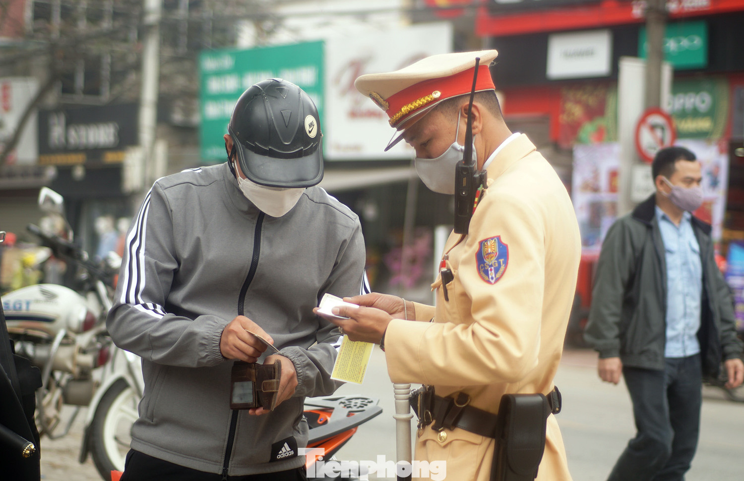 Từ 2025, CSGT lập chốt ở nơi không che khuất tầm nhìn, ghi hình hoạt ...