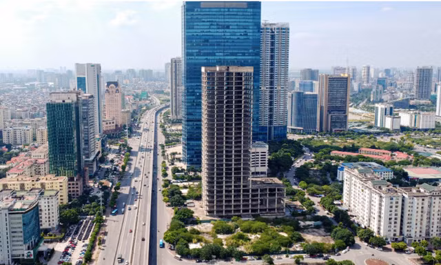 Cựu lãnh đạo Tổng công ty Xi măng Việt Nam hầu tòa vì dự án nghìn tỷ 'đắp chiếu' 10 năm