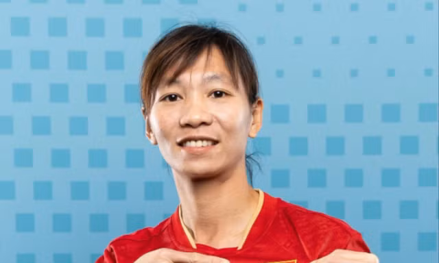FIFA vinh danh Thùy Trang sau chiến tích 'độc nhất vô nhị'