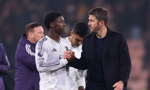 Ai cản nổi Man Utd giành vé dự Champions League mùa tới?