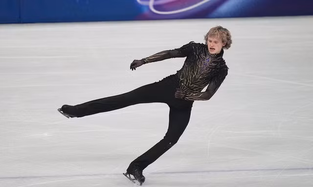 'Thần trượt băng' Malinin sụp đổ, tạo cú sốc không tưởng ở Thế vận hội mùa Đông 2026