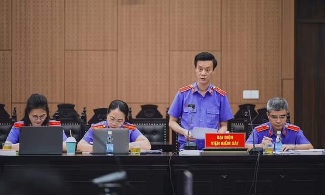 Cần áp dụng hình phạt tương xứng với cựu Thứ trưởng Hoàng Văn Thắng và nhóm cựu cán bộ dưới quyền