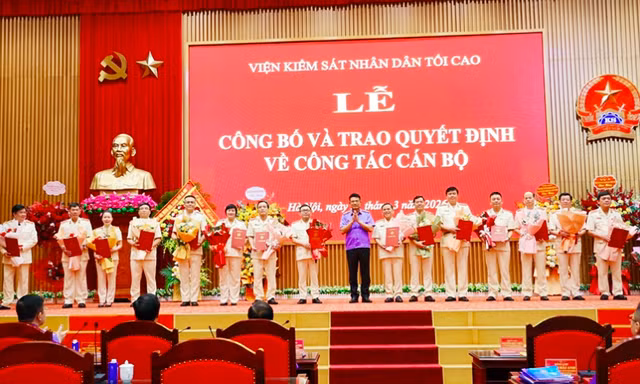 Viện KSND Tối cao điều động, bổ nhiệm 15 lãnh đạo cấp Vụ
