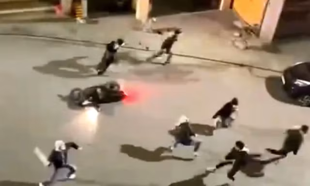 Hai nhóm hỗn chiến vì mâu thuẫn vay lãi nặng, sát hại nhầm người đi đường