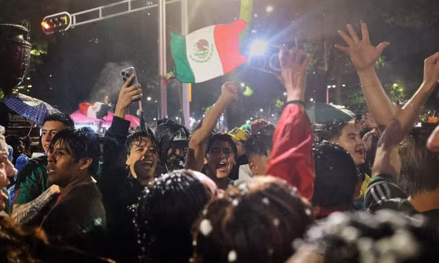 Ba người tử vong khi ăn mừng đội tuyển Mexico chiến thắng 