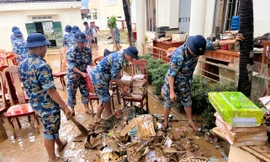 Nước rút đến đâu, bộ đội giúp dân đến đó