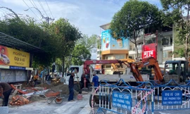 Đường trung tâm Nha Trang chỉ dài một km nhưng thi công mãi chưa xong