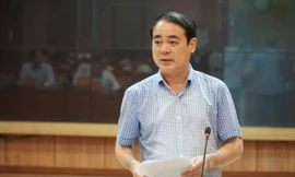 Bí thư Tỉnh ủy Khánh Hòa bật khóc trước thiệt hại, mất mát của người dân