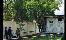 Phát hiện thi thể phân hủy trong lô cốt 