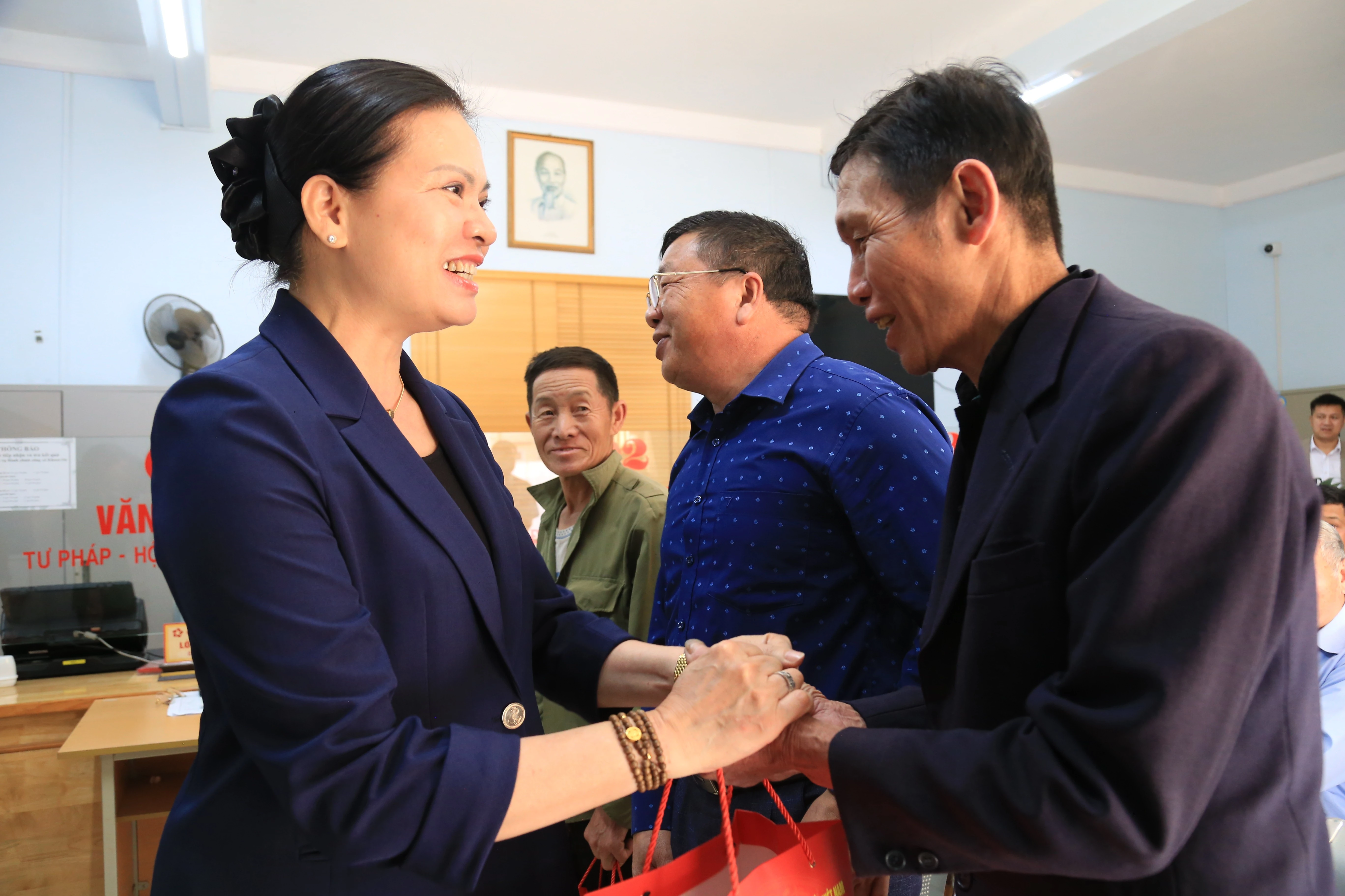 Lai Châu: Ứng cử viên Quốc hội khóa XVI cam kết gắn bó với dân, tháo gỡ khó khăn vùng cao