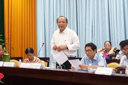 Kỷ luật cảnh cáo Trưởng ban Quản lý các khu công nghiệp tỉnh Vĩnh Long