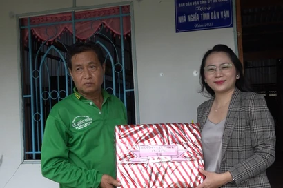 Nhà nghĩa tình Dân vận