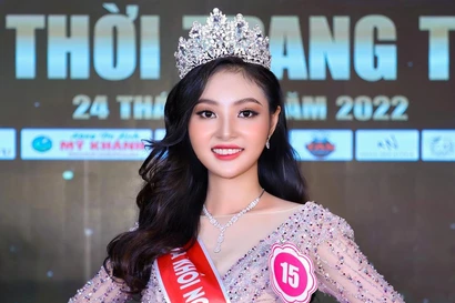 Tân hoa khôi Đặng Thị Kim Thoa