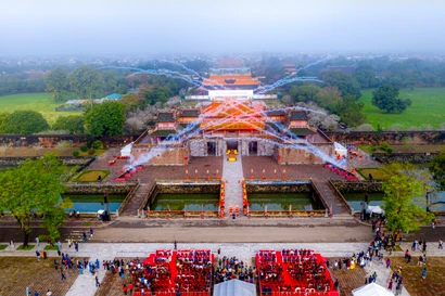 Tái hiện lễ Ban sóc triều Nguyễn trong ngày đầu năm 2024