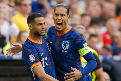 Highlights Romania vs Hà Lan: Thắng giòn giã, 'Cơn lốc da cam' giành vé vào tứ kết