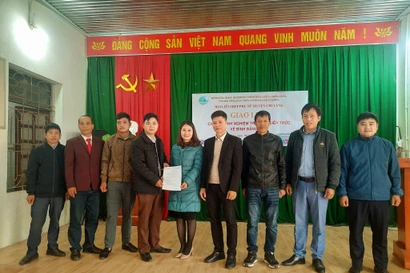 Nhiều nam giới ở huyện Chi Lăng là hội viên danh dự của Hội phụ nữ.