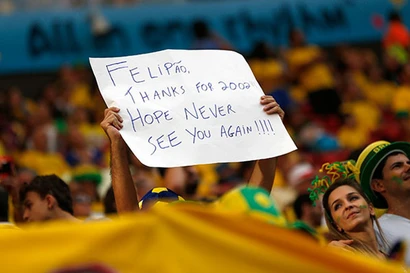 Brazil: Ở tận cùng tủi nhục