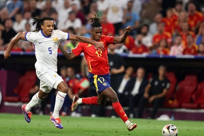 Bóng đá Tây Ban Nha lục đục trước chung kết EURO 2024 vì Nico Williams