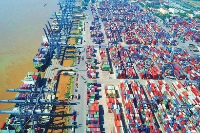 Chiến sự Trung Đông: Áp lực trực tiếp và lớn nhất với kinh tế Việt Nam là gì?