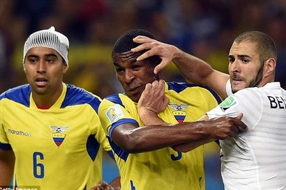 Pháp đã bị Ecuador cầm hòa 0-0