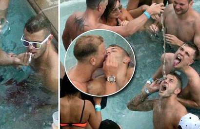 Ngôi sao tuyển Anh thác loạn ở Las Vegas