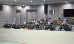 6 sĩ quan CAND tại buổi lễ.