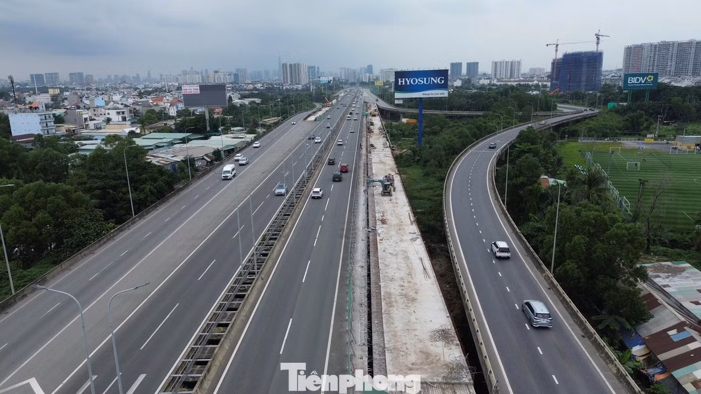Ngày cuối kỳ nghỉ lễ, cao tốc Long Thành - Dầu Giây bắt đầu tăng xe