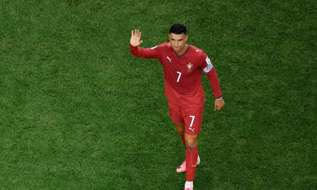 Ronaldo đối mặt án phạt nặng vì tự ý rời đại bản doanh đội tuyển Bồ Đào Nha 