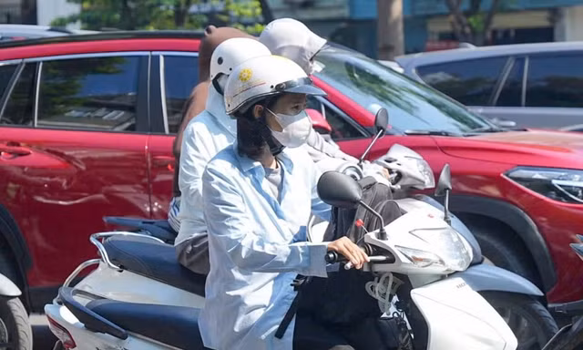 Thời tiết Hà Nội đầu tháng 9 có nắng và trời nóng