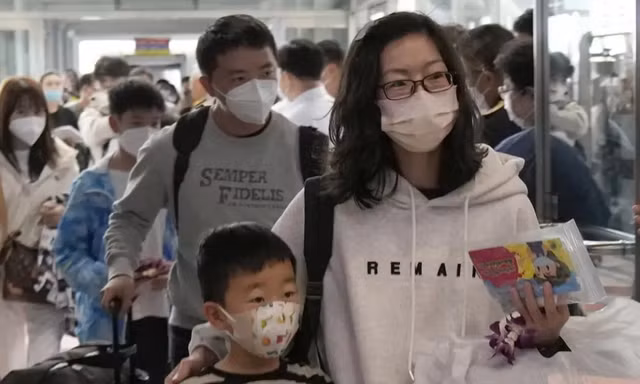 Du khách đến Thái Lan có thể phải nộp gần 2 triệu đồng: Gồm những khoản nào?