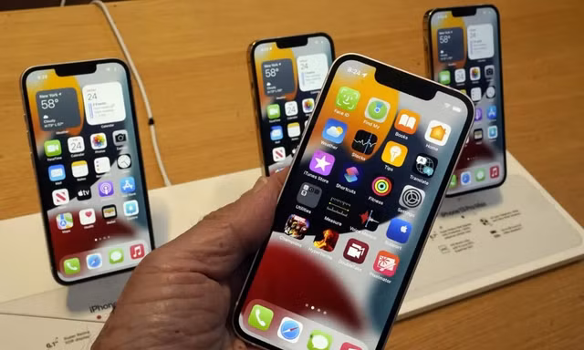 ACB và VietinBank khuyến nghị người dùng iPhone cập nhật iOS