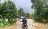 Thông tin mới về mưa lũ đặc biệt nghiêm trọng ở Huế - Đà Nẵng