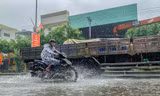 Miền Trung tiếp tục mưa to
