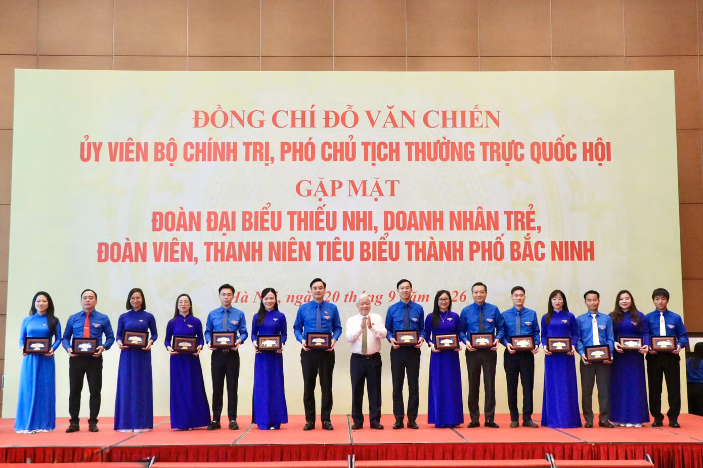 anh-8013.jpg