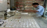 Phạt tiệm vàng bán vòng đeo tay phong thủy 
