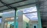 Nhà tốc mái, cây gãy đổ sau mưa lớn kèm dông lốc ở Cần Thơ