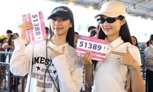Người đẹp Huyền Cơ, Minh Thu: 'Sẵn sàng cho lễ thượng cờ, đêm nhạc hoành tráng 12.000 khán giả'