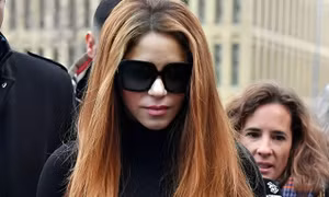 Shakira và giới nghệ sĩ Colombia đau buồn trước thảm họa khiến hơn 160 người thiệt mạng