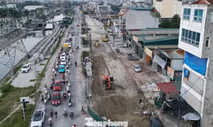 Dự án mở rộng đường Tam Trinh chậm tiến độ 7 năm, thi công 'xôi đỗ', gây ùn tắc kéo dài