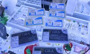 Nhiều người tìm mua kim cương nhân tạo